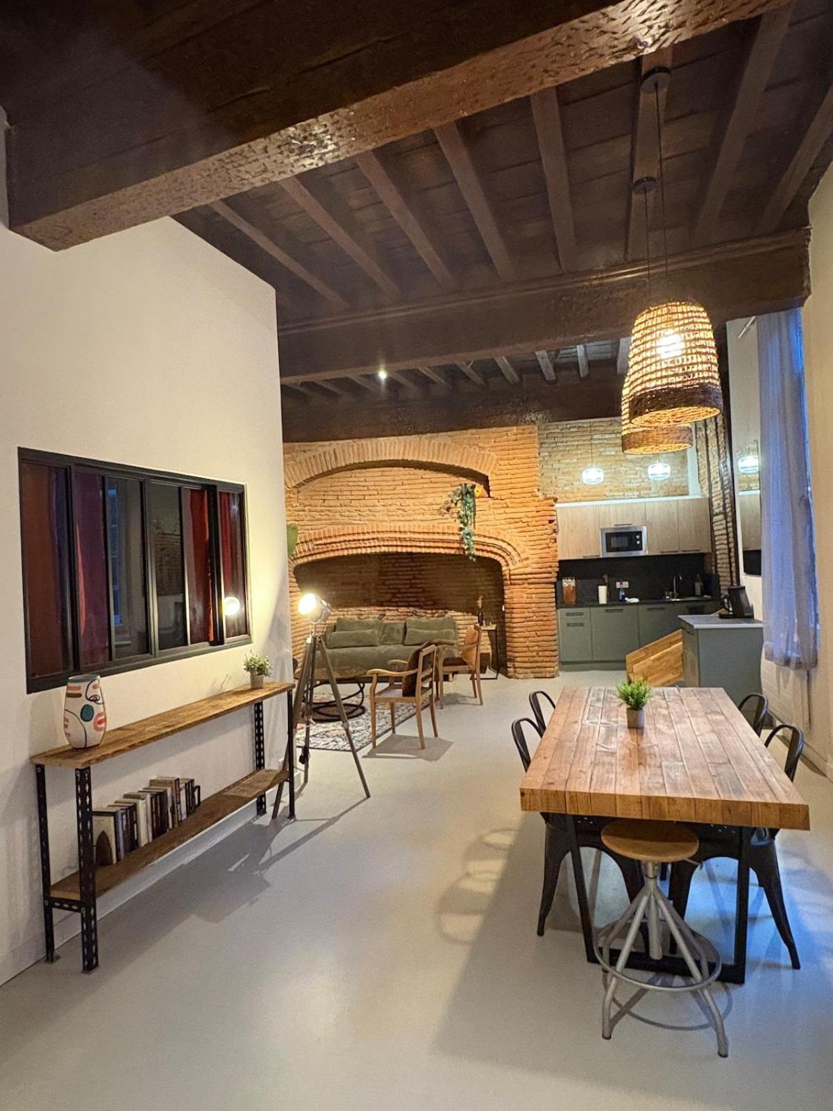 Apartment Spacieux T3 Centre Esquirol Carmes *