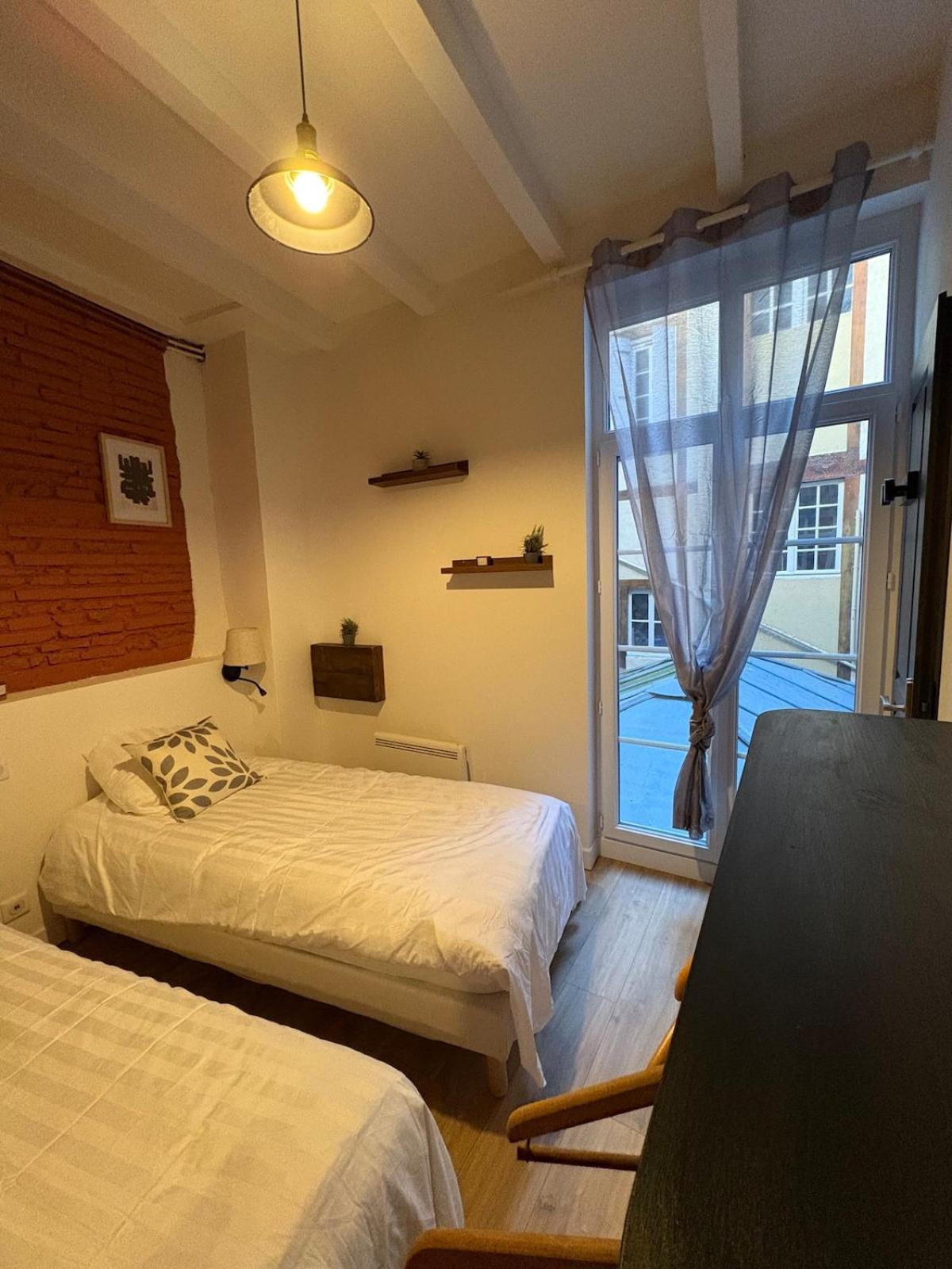 Apartment Spacieux T3 Centre Esquirol Carmes
