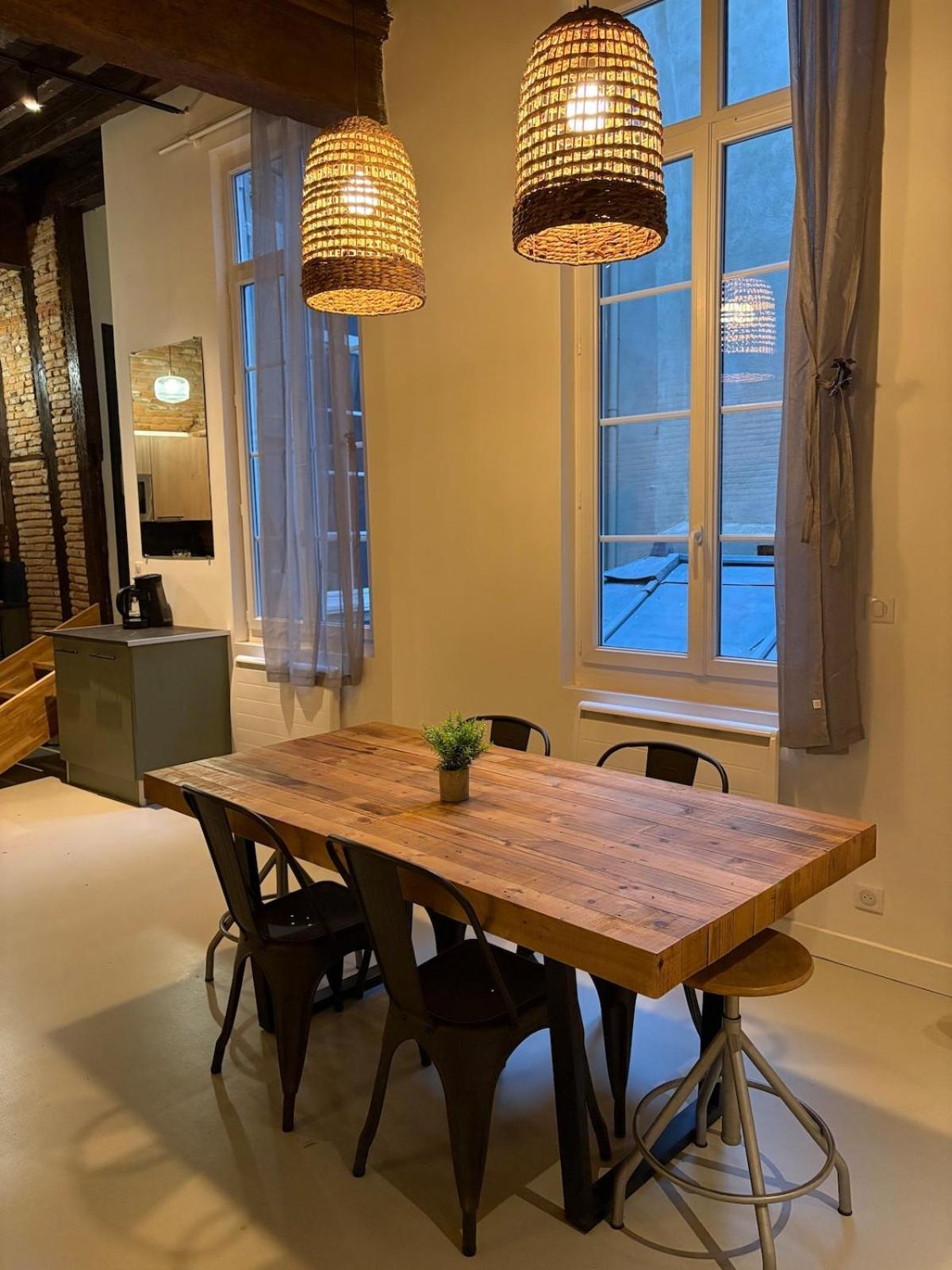 Apartment Spacieux T3 Centre Esquirol Carmes *